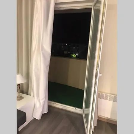 Апартаменты Studio Meuble En Privee,parking Gratuit *